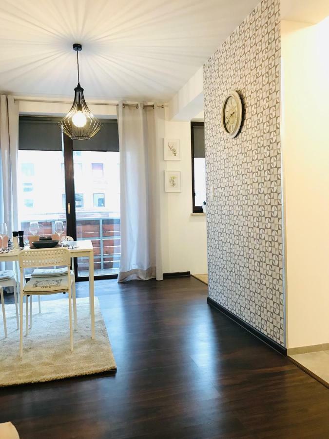 Bird House Apartment In The City Center Cracóvia Exterior foto
